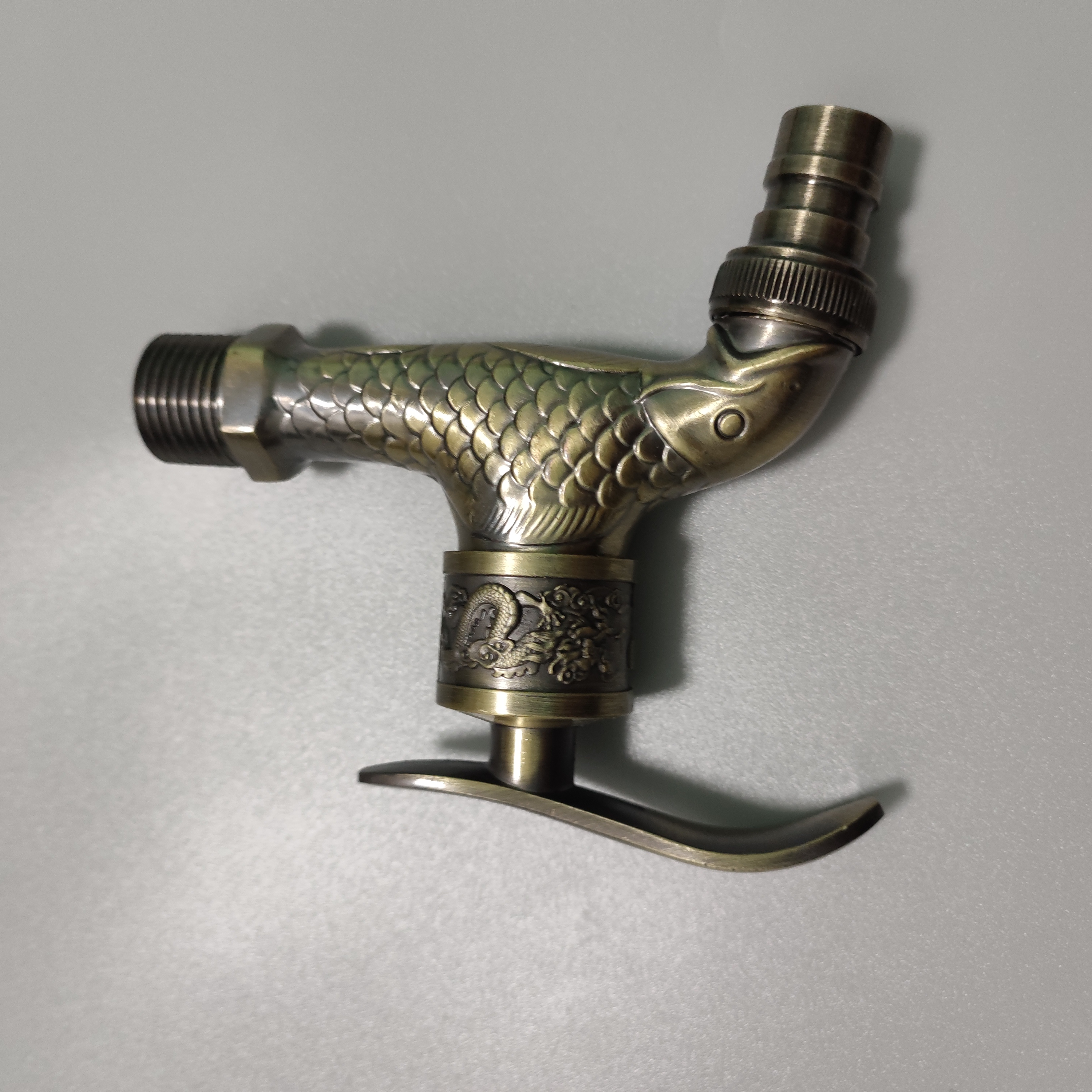 G1/2 fish pattern high quality alloy metal fast on tap garden faucet