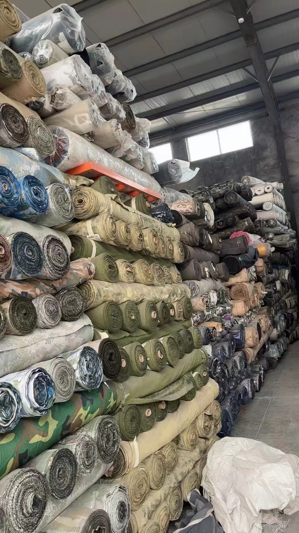 Textile fabrics OTG supply cotton & TC twill/cotton &TC sheeting/ cotton &TC poplin/ Yarn dyed / Denim / Canvas / microfiber Bedsheet fabric / Pocketing / Cotton linen / Flannel